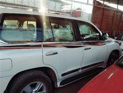 تۆیۆتا لاند کروزەر